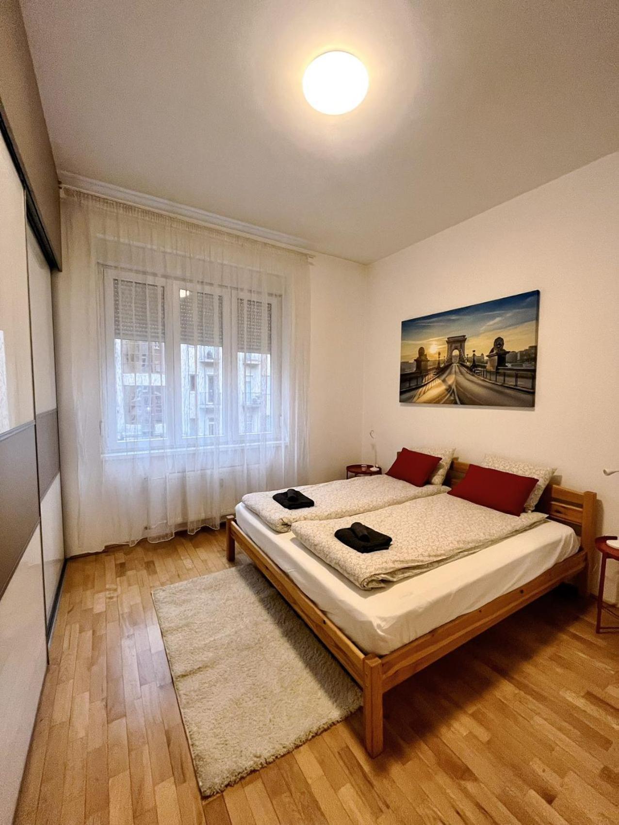 Boutique Family Apartment In The Heart Of City Budapest Exteriör bild