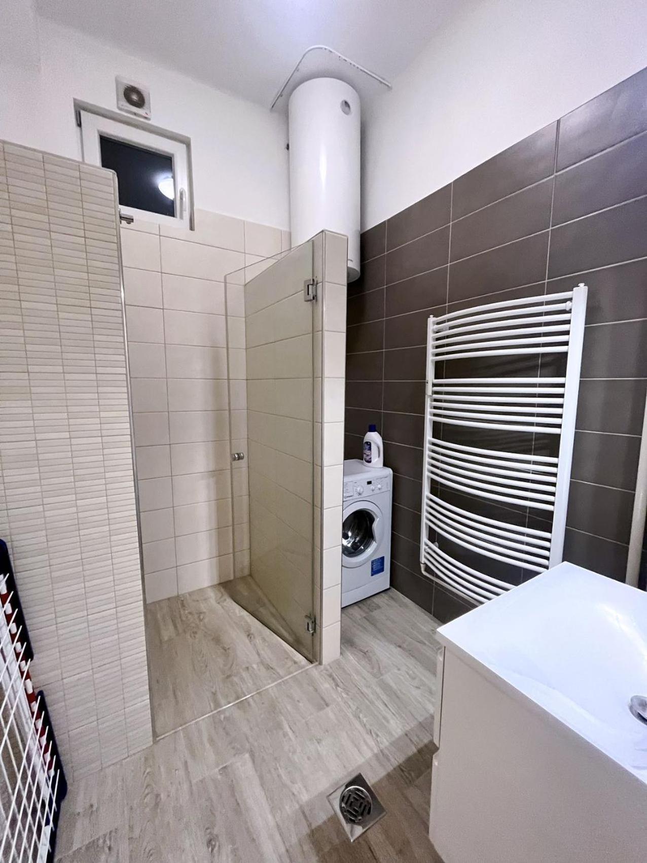 Boutique Family Apartment In The Heart Of City Budapest Exteriör bild